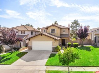 11890 Greenbluff Way, Yucaipa, CA 92399