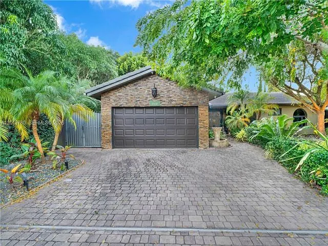 15830 SW 139th Ave
