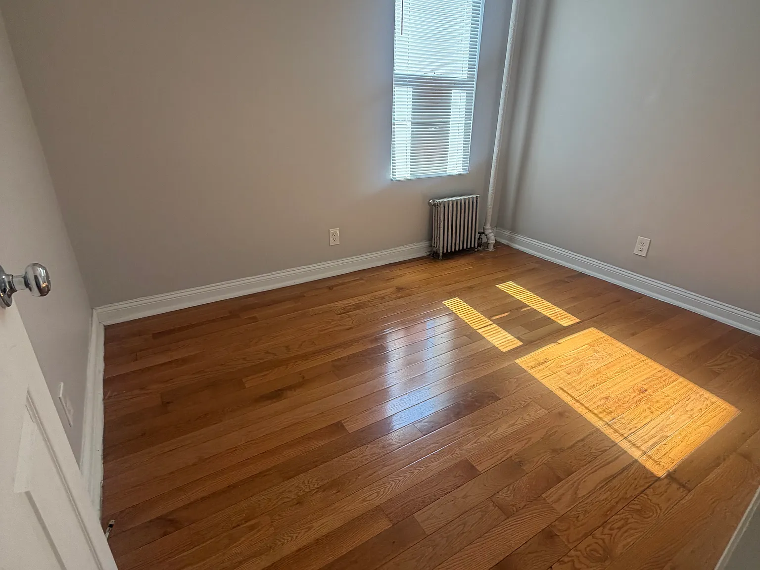 1 bed, 700 sqft, $1,850 — Photo 4
