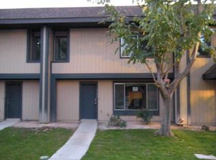 6184 Meadow View Ln, Las Vegas, NV 89103