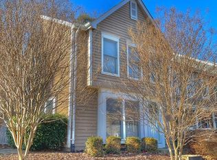 1535 Poplar Grove Dr, Reston, VA 20194