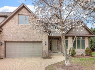 1751 Rizzi Ln, Bartlett, IL 60103