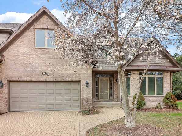 1751 Rizzi Ln, Bartlett, IL 60103