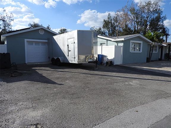 3rd image of 8822 ROCKY CREEK DRIVE