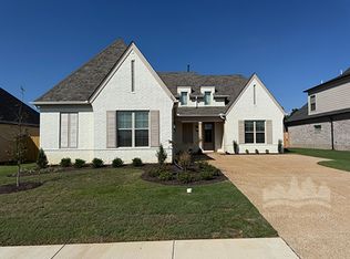 240 Valleyview Ln, Oakland, TN 38060