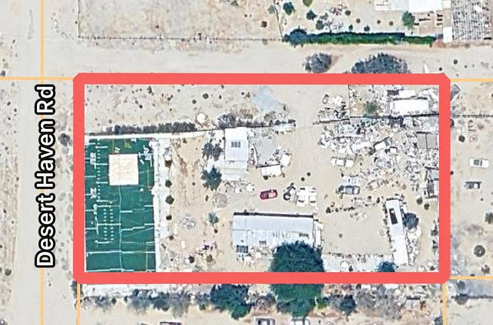 1st image of 0 Desert Haven Rd