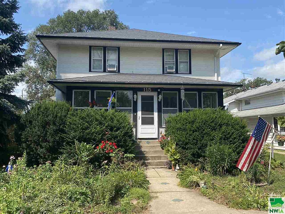 1st image of 115 3rd Ave NW