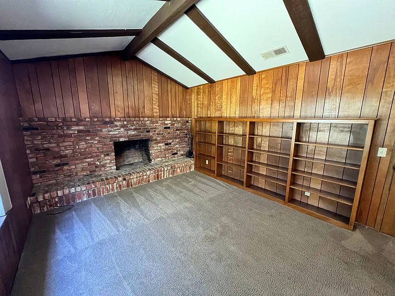 413 Del Oro Ave — Photo 9