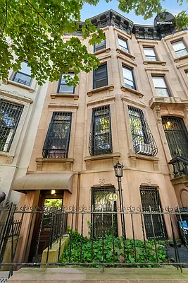 Rented by Triplemint | media 12