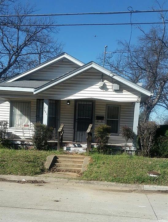 1st image of 2843 Oakdale St