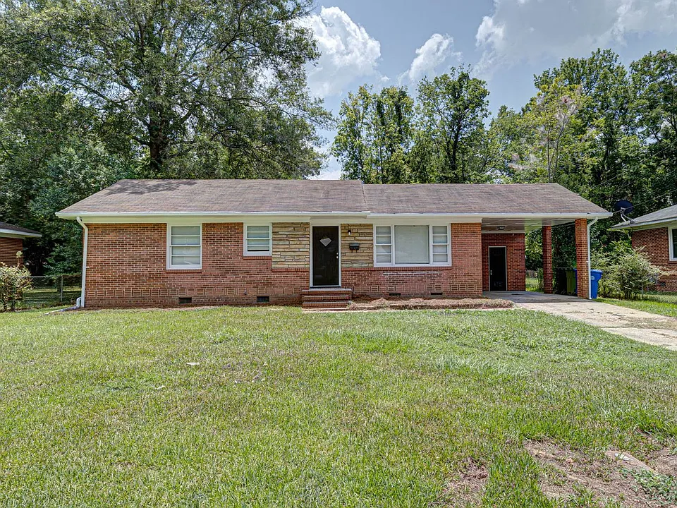 2864 Hawthorne Dr #A