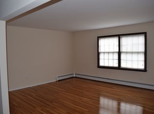 109 4th Ave APT 7, Belmar, NJ 07719