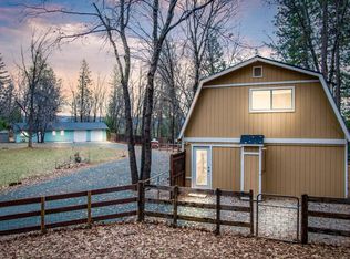 19699 View Forever Ln, Grass Valley, CA 95945