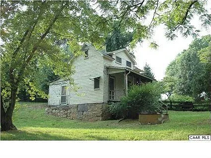 577 Zachary Taylor Hwy photo 1
