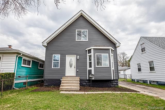 1st image of 23770 Vassar Ave