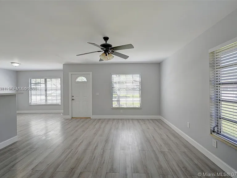 3673 W Valley Green Dr #42 — Photo 7