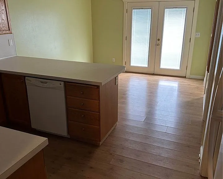 1648 Talon Dr — Photo 6