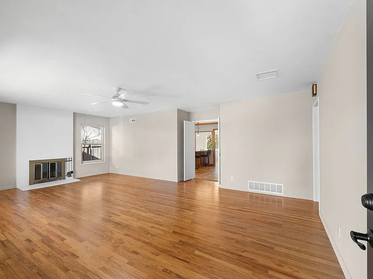 5773 Theta Pl — Photo 11