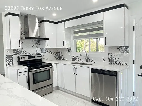 Building Photo - 33295 Terry Fox Ave