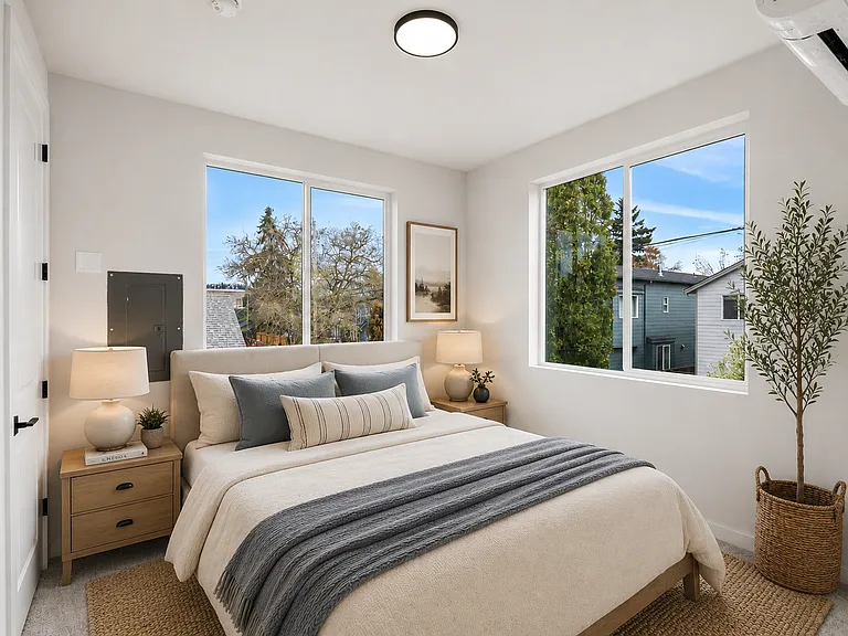 1 Month Free Rent! Brand New 2bd/1.5bath Townhome Mt. Scott-Arleta Gem! — Photo 7