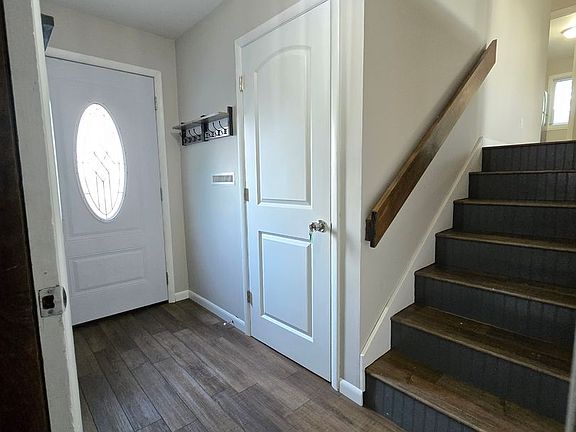 3rd image of 2025 Beck St