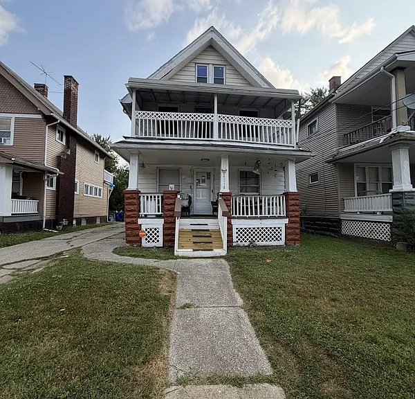 4218 Denison Ave — Photo 1