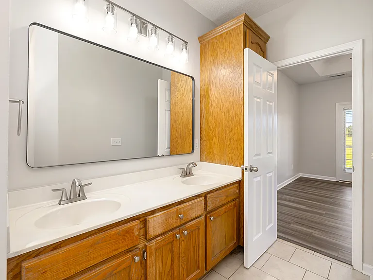 1755 Titanic Ct — Photo 37