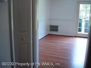 1st image of 3201 London Company Way