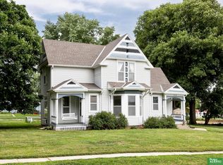 1418 Monroe St, Fort Calhoun, NE 68023
