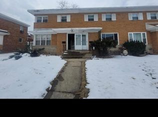 368 Oak St, Des Plaines, IL