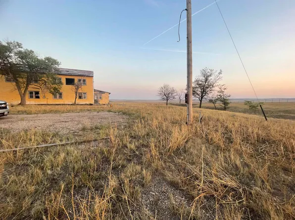 10933 Harney Rd, Edgemont, SD 57735
