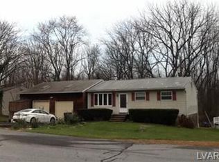 3933 Buchanan St, Coplay, PA 18037