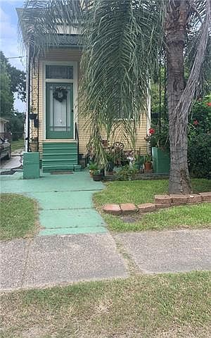 1st image of 3140 N Robertson St