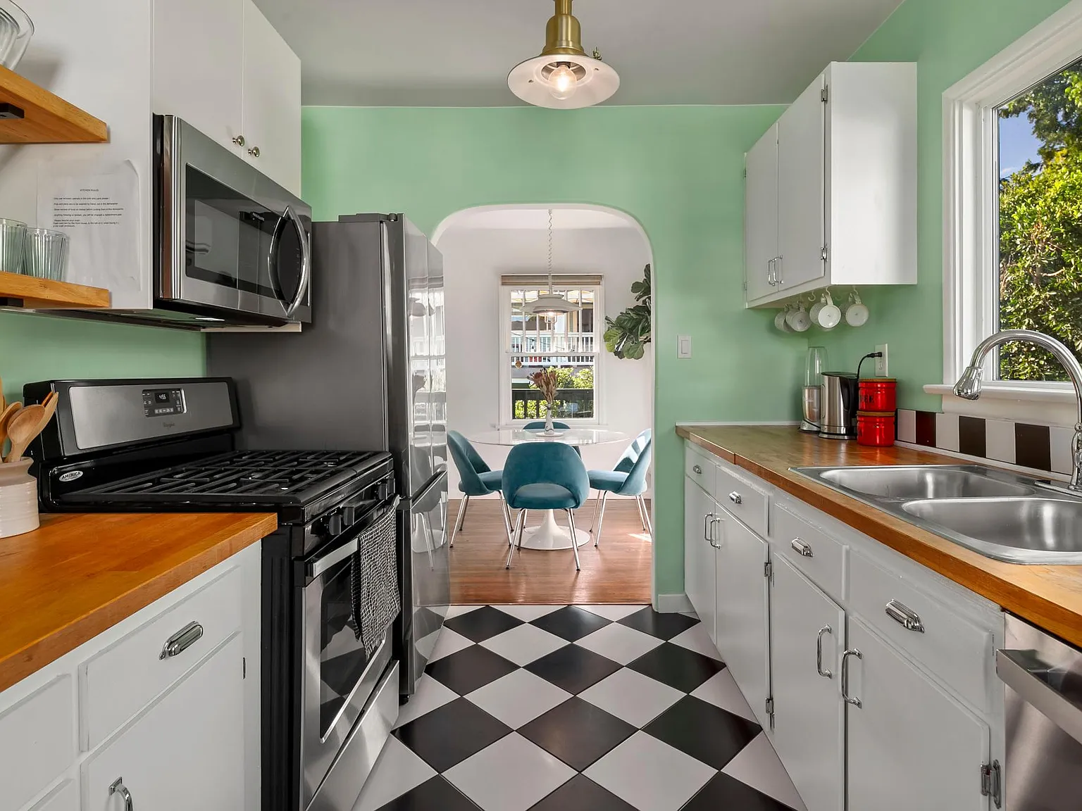 656 N Occidental Blvd — Photo 4