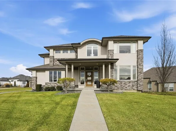 4502 NW 70th Ter, Kansas City, MO 64151