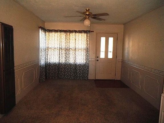 2nd image of 509 E Wyandotte Ave