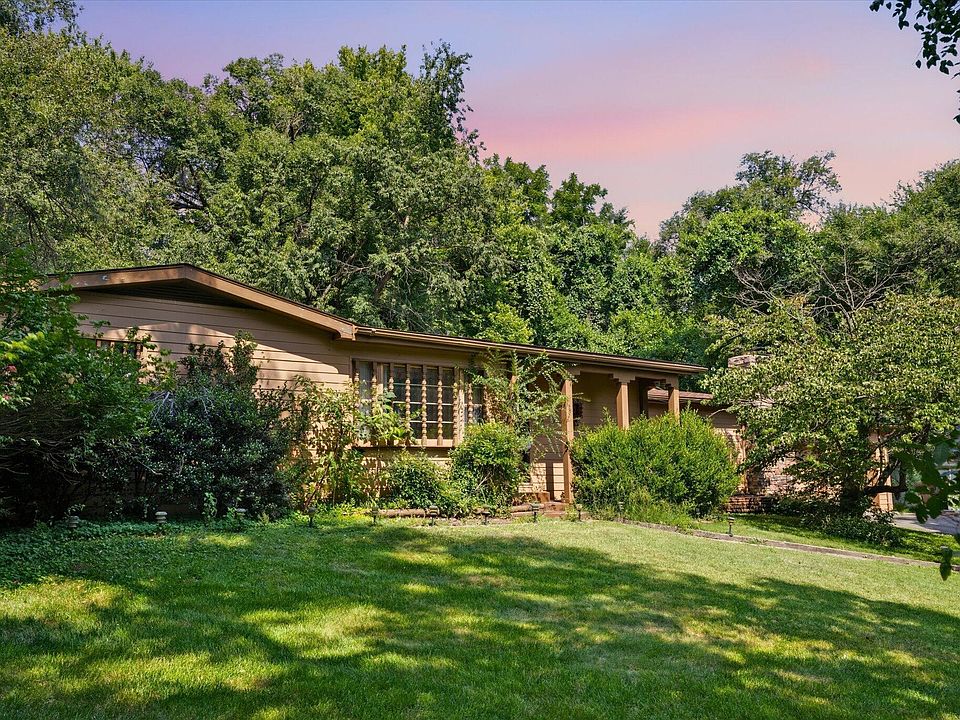1st image of 4235 S Windermere Avenue