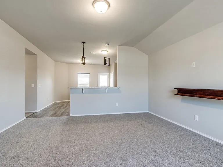 626 Audrey Dr — Photo 21