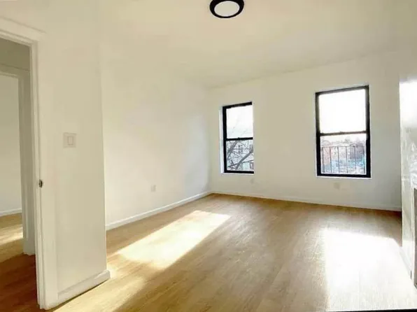 629 Baltic Street image 1 of 17