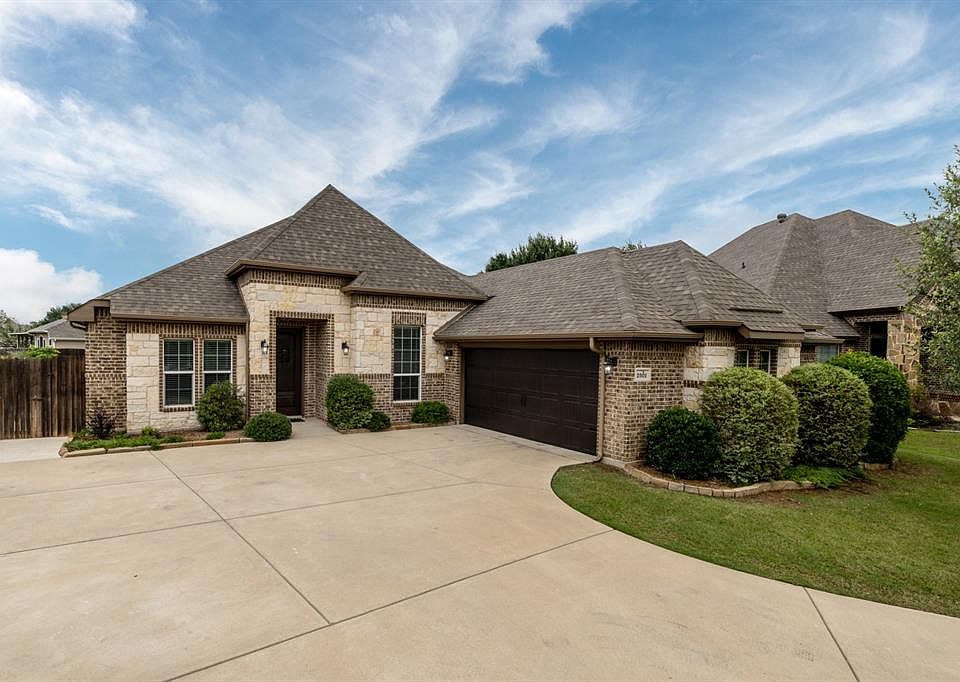 1st image of 2501 Coral Cove Ct