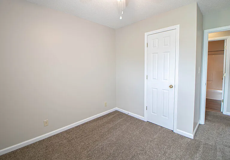 1957 Timberline Cir — Photo 11