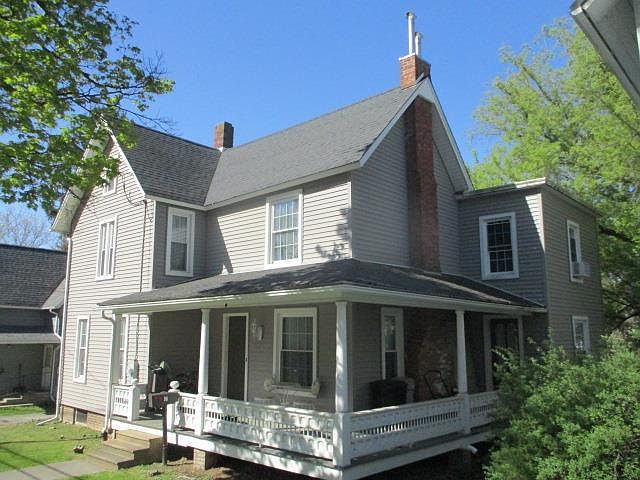 1st image of 96 Saint James St