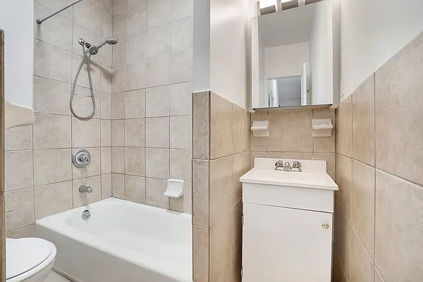 Rented by Creed Realty Group | media 12