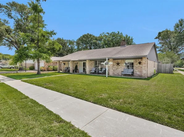 4735 Lost Oak Dr, Spring, TX 77388