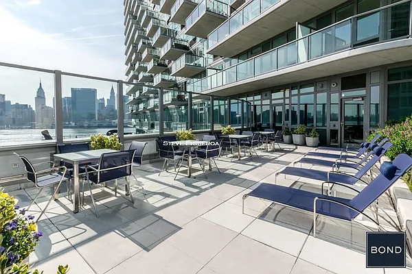 Rented by Bond New York | media 10