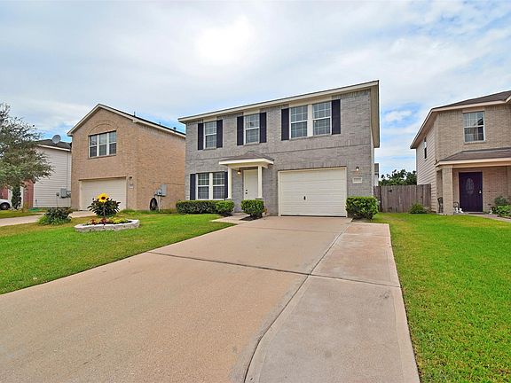 2nd image of 12531 Aarons Way Dr