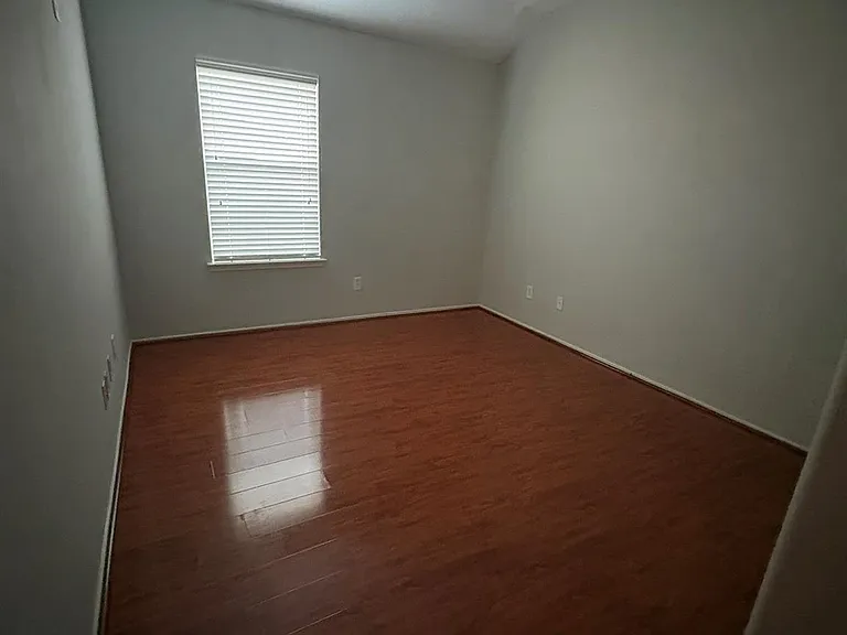 1902 Creegan Park Ct — Photo 14