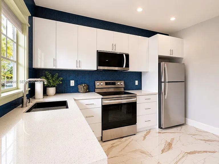 2137 Calais Dr #5 — Photo 8