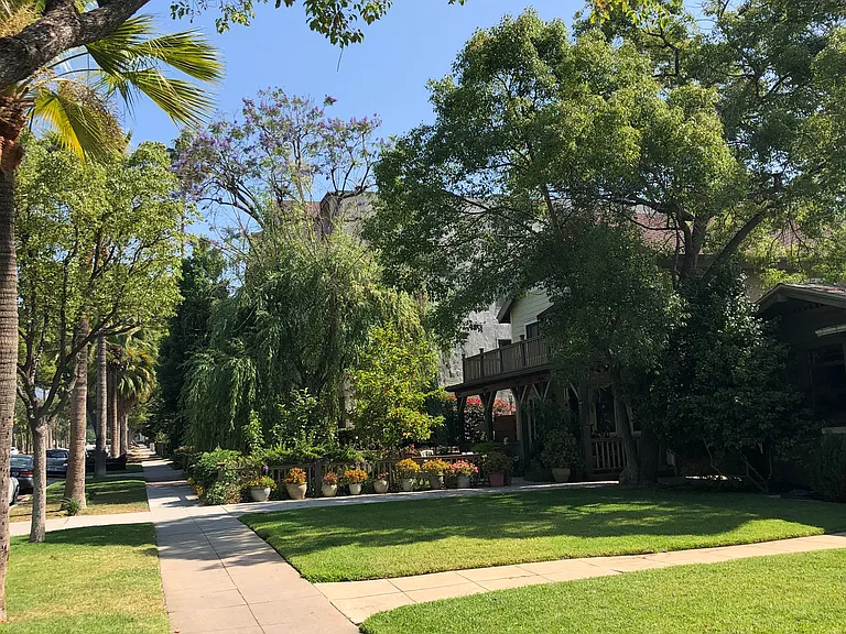 50 N Meridith Ave — Photo 8