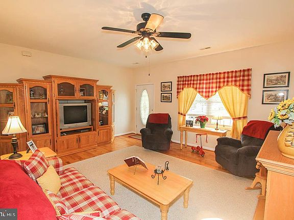 4th image of 14231 Shelby Cir
